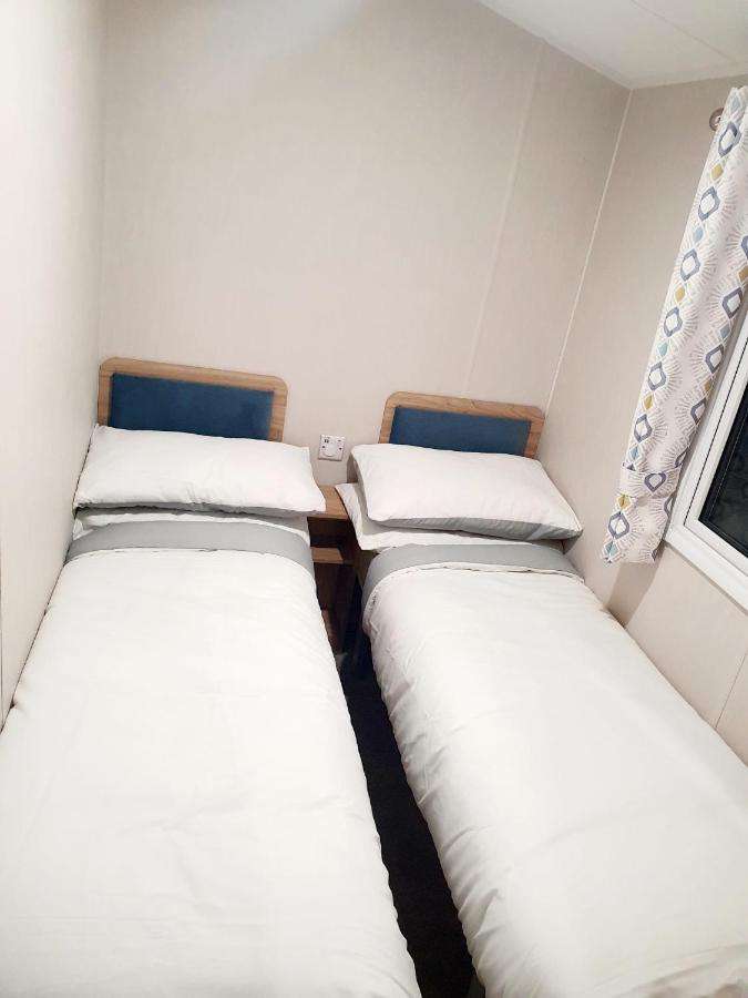 Parkview Caravan California Cliffs Great Yarmouth Eksteriør billede