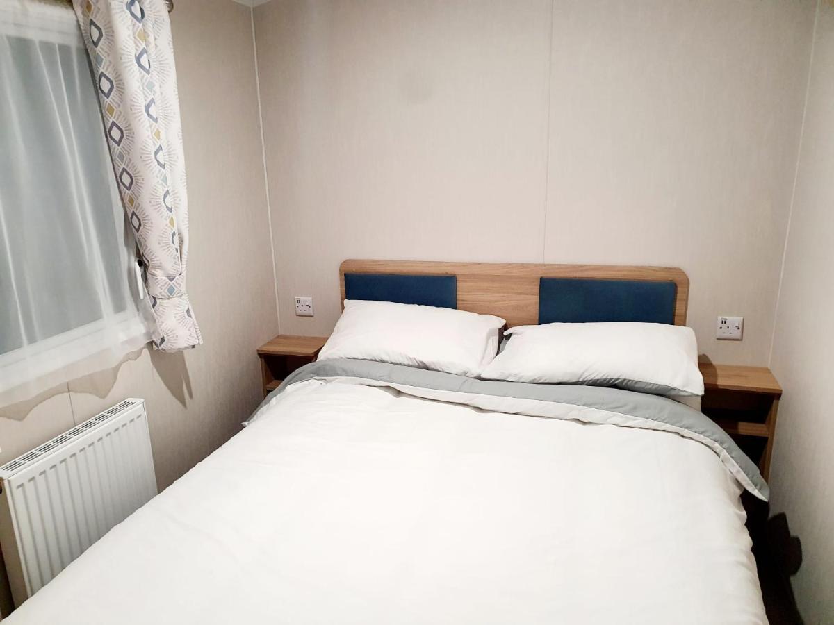 Parkview Caravan California Cliffs Great Yarmouth Eksteriør billede